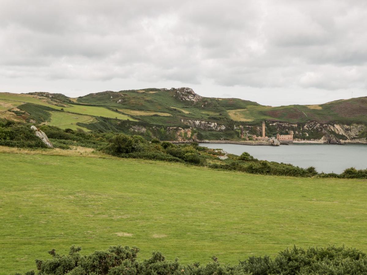 Porthwen Lodge Amlwch Exterior photo